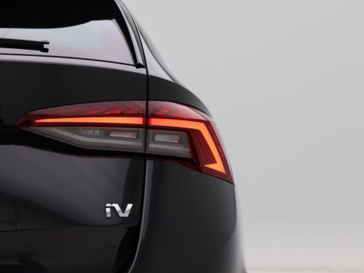 Skoda Octavia Combi 1.4 TSI iV PHEV 205 Pk Business Edition Plus | Trekhaak | Camera | Carplay | Adaptive Cruis... ActivLease financial lease