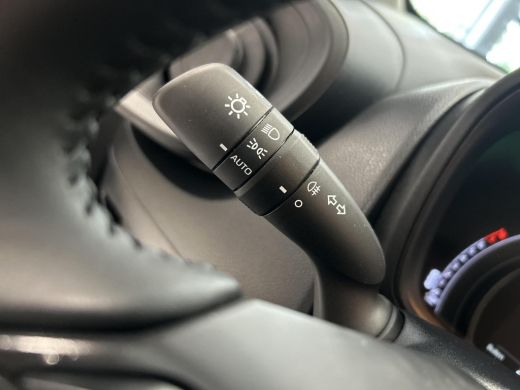 Toyota Aygo 1.0 VVT-i MT Play ActivLease financial lease
