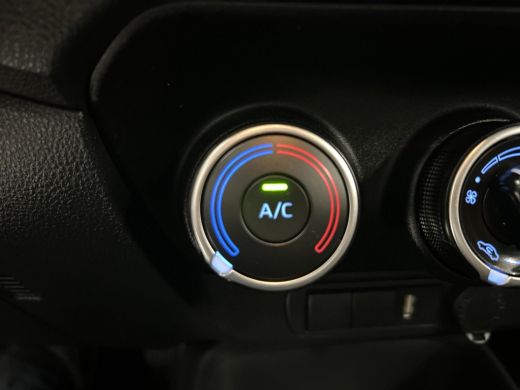 Toyota Aygo 1.0 VVT-i MT Play ActivLease financial lease