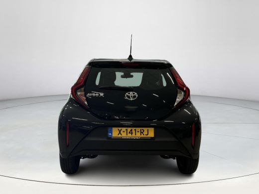 Toyota Aygo 1.0 VVT-i MT Play ActivLease financial lease