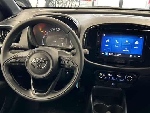 Toyota Aygo 1.0 VVT-i MT Pulse **ADAPTIEF CRUISE CONTROL/ AUTOMATISCHE DIMLICHTEN/ APPLE CARPLAY/ LM VELGEN** ActivLease financial lease