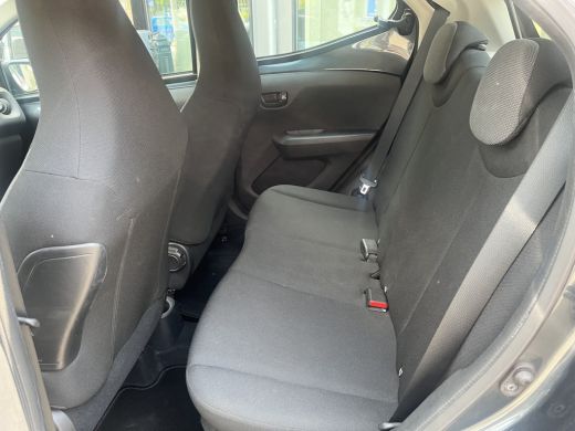 Toyota Aygo 1.0 VVT-i x-fun Staat in De Krim ActivLease financial lease