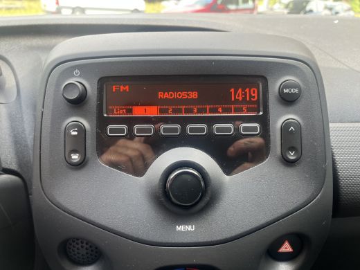 Toyota Aygo 1.0 VVT-i x-fun Staat in De Krim ActivLease financial lease