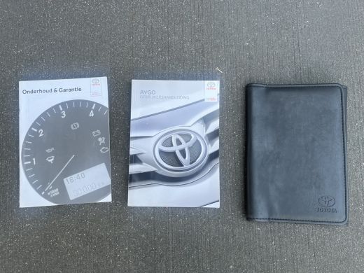 Toyota Aygo 1.0 VVT-i x-fun Staat in De Krim ActivLease financial lease