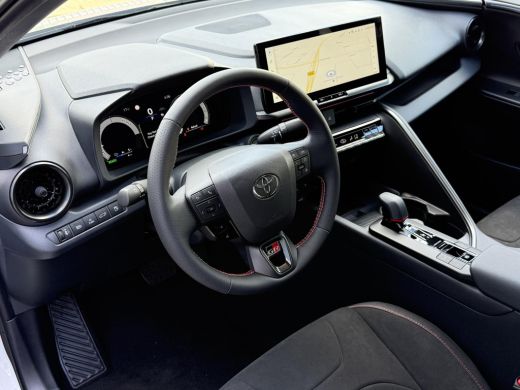 Toyota C-HR 2.0 Plug-in Hybrid 220 GR SPORT **NIEUWE AUTO/ DIRECT LEVERBAAR** ActivLease financial lease