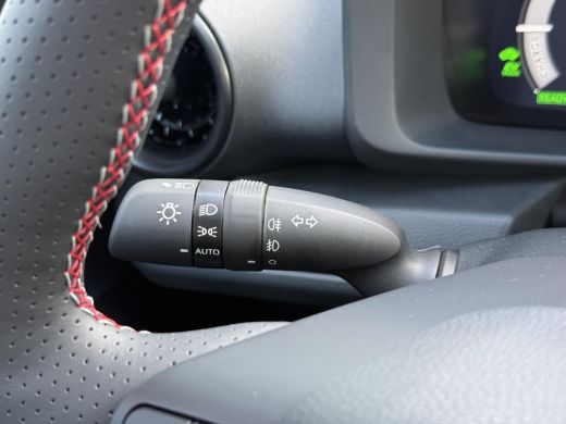 Toyota C-HR 2.0 Plug-in Hybrid 220 GR SPORT **NIEUWE AUTO/ DIRECT LEVERBAAR** ActivLease financial lease
