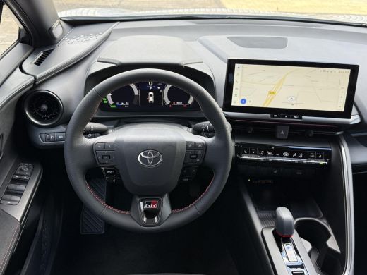 Toyota C-HR 2.0 Plug-in Hybrid 220 GR SPORT **NIEUWE AUTO/ DIRECT LEVERBAAR** ActivLease financial lease