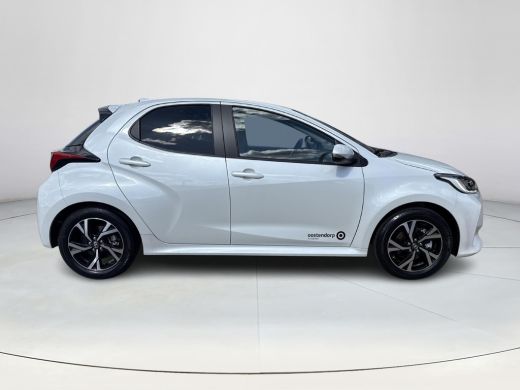 Toyota Yaris 1.5 Hybrid 115 Dynamic **KEYLESS/ ADAPTIEF CRUISE CONTROL/ NAVIGATIE/ APPLE CARPLAY** ActivLease financial lease
