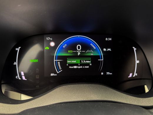 Toyota Yaris 1.5 Hybrid 115 First Edition - Apple Carplay, Airco, Achteruitrijcamera, Adap. Cruise! ActivLease financial lease