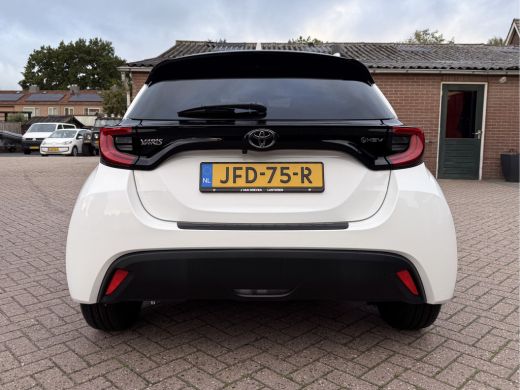 Toyota Yaris 1.5 Hybrid 115 First Edition - Apple Carplay, Airco, Achteruitrijcamera, Adap. Cruise! ActivLease financial lease