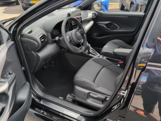 Toyota Yaris 1.5 Hybrid 130 Executive | Nieuwe Auto | Android Auto | Apple Carplay ActivLease financial lease