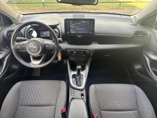 Toyota Yaris 1.5 Hybrid Tech Edition | 06-10141018 Voor meer informatie ActivLease financial lease