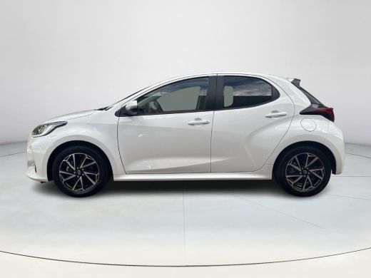 Toyota Yaris 1.5 Hybrid Tech Edition | 06-10141018 Voor meer informatie ActivLease financial lease