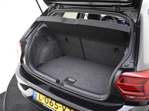 Volkswagen Polo 1.0 TSI R-Line Edition 95pk | Apple Carpaly Android Auto | Adaptief cruise control | Airco | 16"LMV ActivLease financial lease