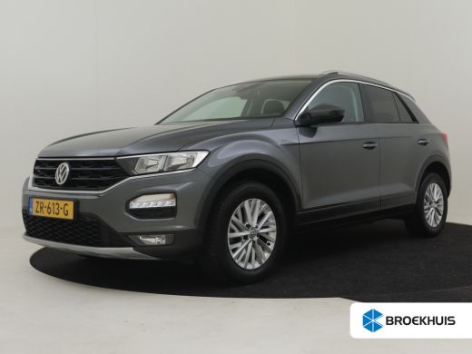 Volkswagen T-Roc 1.0 TSI Style Business 116pk | Apple Carplay Android Auto | Cruise control adaptief | Navigatie F... Volkswagen T-Roc 1.0 TSI Style Business 116pk | Apple Carplay Android Auto | Cruise control adaptief | Navigatie F...