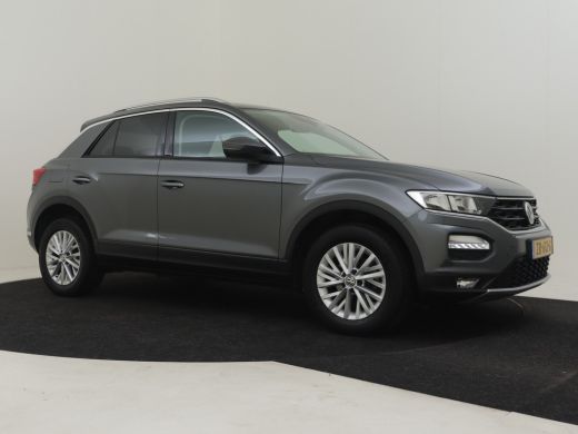 Volkswagen T-Roc 1.0 TSI Style Business 116pk | Apple Carplay Android Auto | Cruise control adaptief | Navigatie F... ActivLease financial lease