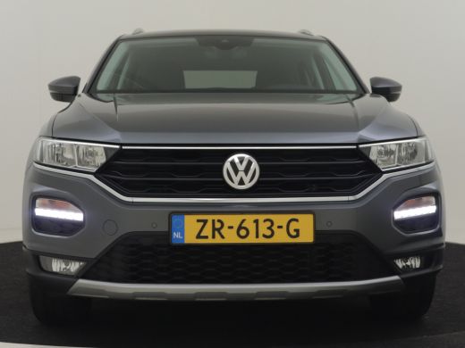 Volkswagen T-Roc 1.0 TSI Style Business 116pk | Apple Carplay Android Auto | Cruise control adaptief | Navigatie F... ActivLease financial lease