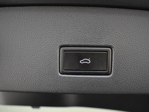 Volkswagen T-Roc 1.0 TSI Style Business 116pk | Apple Carplay Android Auto | Cruise control adaptief | Navigatie F... ActivLease financial lease