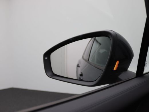 Volkswagen Tiguan 1.5 eHybrid Life Edition 204PK DSG Trekhaak, Achteruitrijcamera, Adaptieve Cruise Controle, Navi ... ActivLease financial lease