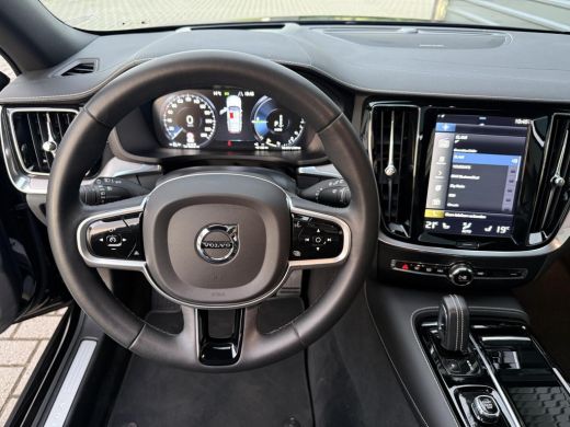 Volvo  V60 2.0 T8 Plug-in hybrid AWD Polestar Engineered Panodak ActivLease financial lease