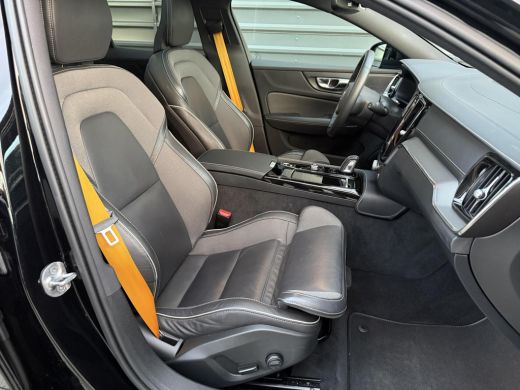 Volvo  V60 2.0 T8 Plug-in hybrid AWD Polestar Engineered Panodak ActivLease financial lease