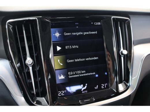 Volvo  V60 B4 197PK Momentum Business | Panoramadak | Adap Cruise | Camera | Park Assist | Carplay ActivLease financial lease