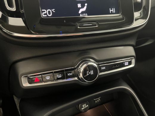 Volvo  XC40 T4 Recharge Inscription | Achteruitrijcamera | DAB ontvanger | Keyless entry ActivLease financial lease