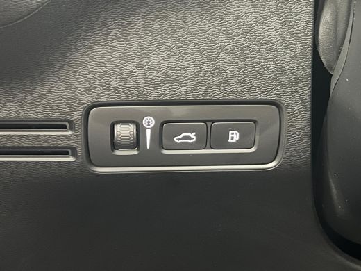 Volvo  XC40 T4 Recharge Inscription | Achteruitrijcamera | DAB ontvanger | Keyless entry ActivLease financial lease