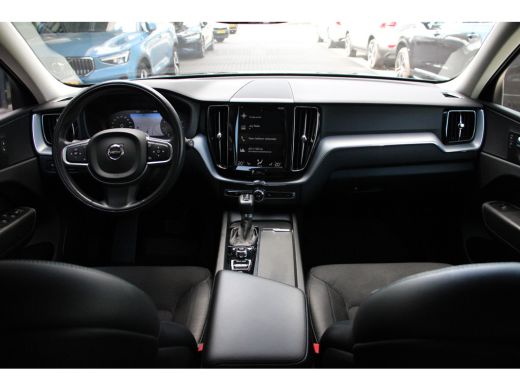 Volvo  XC60 2.0 T5 Momentum Pro | Standkachel | Adaptive Cruise | Pilot Assist | Camera | Keyless Entry | Sto... ActivLease financial lease