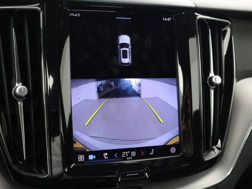 Volvo  XC60 2.0 T6 PHEV 340 PK R-DESIGN + PANORAMA | STUUR/STOELVERW. | ADAPTIVE CRUISE ActivLease financial lease