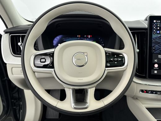 Volvo  XC60 T8 Recharge Ultra Dark | 22" | Luchtvering | Heico Spacers & Diffusor | Heico Selected Level | 36... ActivLease financial lease