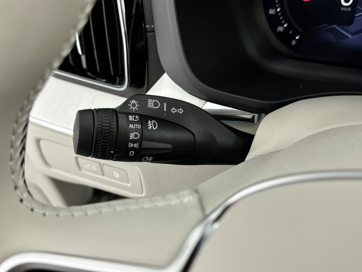 Volvo  XC60 T8 Recharge Ultra Dark | 22" | Luchtvering | Heico Spacers & Diffusor | Heico Selected Level | 36... ActivLease financial lease