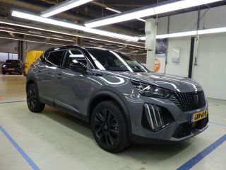 Peugeot e-2008 EV GT 54 kWh | Automaat | Navigatie | Camera voor + achter | Alcantara | Massage | 18 Inch |