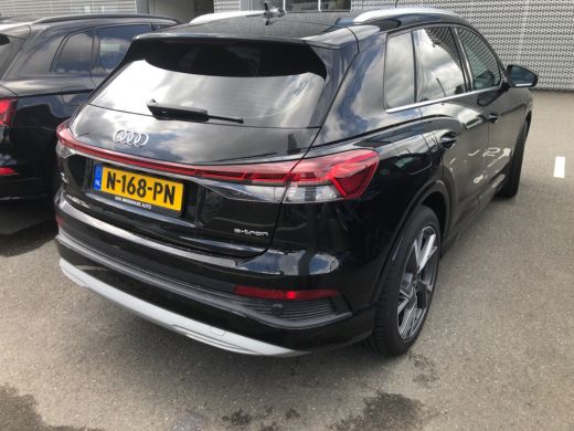 Audi Q4 e-tron 35 Launch edition Advanced Plus 55 kWh | Elektrisch glazen panorama-dak | Navigatiesysteem full m... ActivLease financial lease