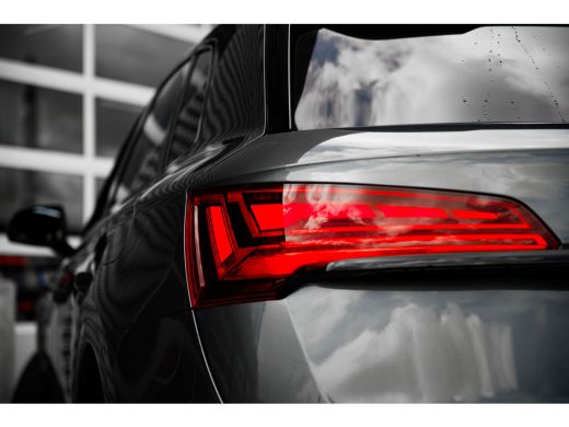 Audi Q5 55 TFSI e quattro Competition | Leder | Trekhaak | City | Tour | ActivLease financial lease
