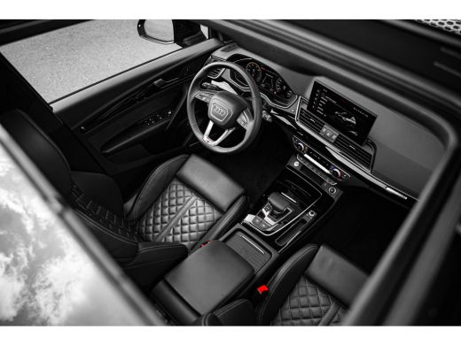 Audi Q5 55 TFSI e quattro Competition | Leder | Trekhaak | City | Tour | ActivLease financial lease