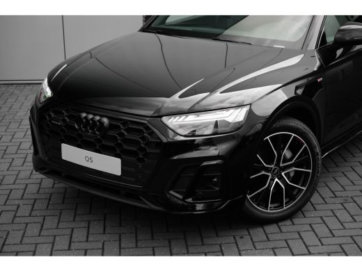 Audi Q5 S edition competition | Adaptive air suspension | Adaptive cruise control | Audi virtual cockpit ActivLease financial lease
