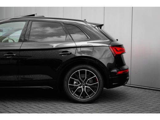 Audi Q5 S edition competition | Adaptive air suspension | Adaptive cruise control | Audi virtual cockpit ActivLease financial lease