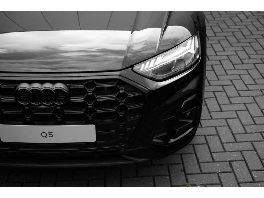 Audi Q5 S edition competition | Adaptive air suspension | Adaptive cruise control | Audi virtual cockpit ActivLease financial lease