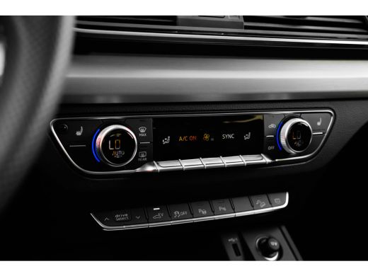 Audi Q5 S edition competition | Adaptive air suspension | Adaptive cruise control | Audi virtual cockpit ActivLease financial lease