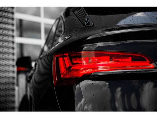 Audi Q5 Sportback 50 TFSI e S edition | Luchtvering | Leder | Trekhaak | Tour | B&O | 21"| ActivLease financial lease