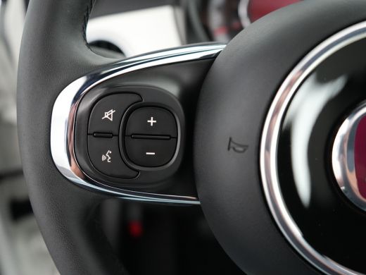 Fiat 500C 1.0 70 PKHYBRID DOLCEVITA AIRCO / PDC / 16"LMV / CRUISECONTROL / LEDER / APPLE-ANDROID CARPLAY / DAB ActivLease financial lease