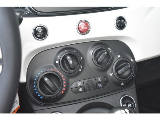 Fiat 500C 1.0 Hybrid Dolcevita Finale | AllSeason-banden | Navigatie by App | Parkeersensoren | 15"LMV | Cr... ActivLease financial lease
