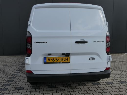 Ford Transit Custom 320 2.0 TDCI 136pk L2H1 Trend | Navigatie | Laadruimte Pakket | LED Koplampen | AGM Accu | ActivLease financial lease