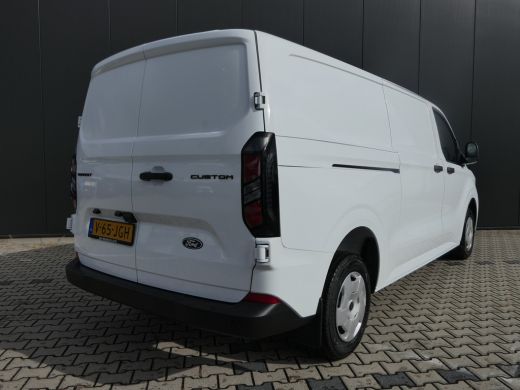 Ford Transit Custom 320 2.0 TDCI 136pk L2H1 Trend | Navigatie | Laadruimte Pakket | LED Koplampen | AGM Accu | ActivLease financial lease