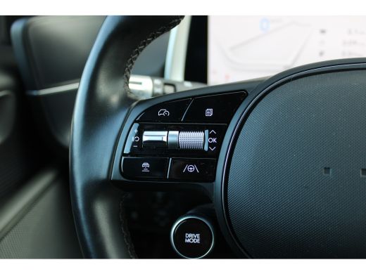 Hyundai IONIQ 6 Connect 77.4 kWh | Elektr. Stoelen | Elektr. Achterklep | Navigatie | Stuur/Stoelverwarming | Ach... ActivLease financial lease