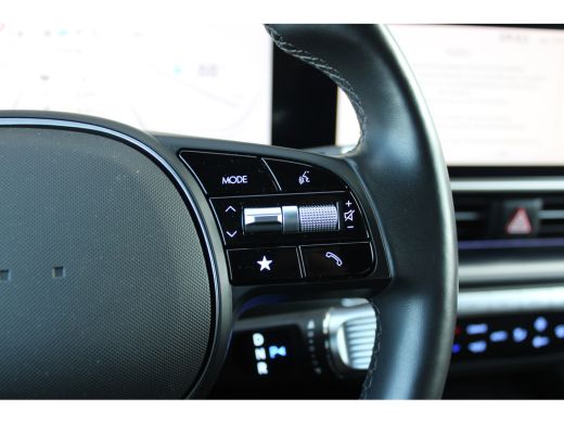 Hyundai IONIQ 6 Connect 77.4 kWh | Elektr. Stoelen | Elektr. Achterklep | Navigatie | Stuur/Stoelverwarming | Ach... ActivLease financial lease