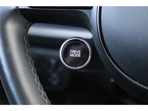 Hyundai IONIQ 6 Connect 77.4 kWh | Elektr. Stoelen | Elektr. Achterklep | Navigatie | Stuur/Stoelverwarming | Ach... ActivLease financial lease