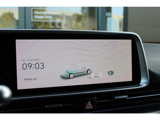 Hyundai IONIQ 6 Connect 77.4 kWh | Elektr. Stoelen | Elektr. Achterklep | Navigatie | Stuur/Stoelverwarming | Ach... ActivLease financial lease