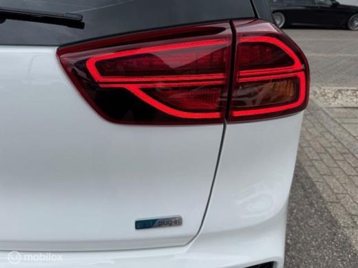 Kia Niro 1.6 GDi PHEV DynamicLine / Plug-inn Hybride / volledig elektrisch rijden 65 km hierna Hybride aan... ActivLease financial lease